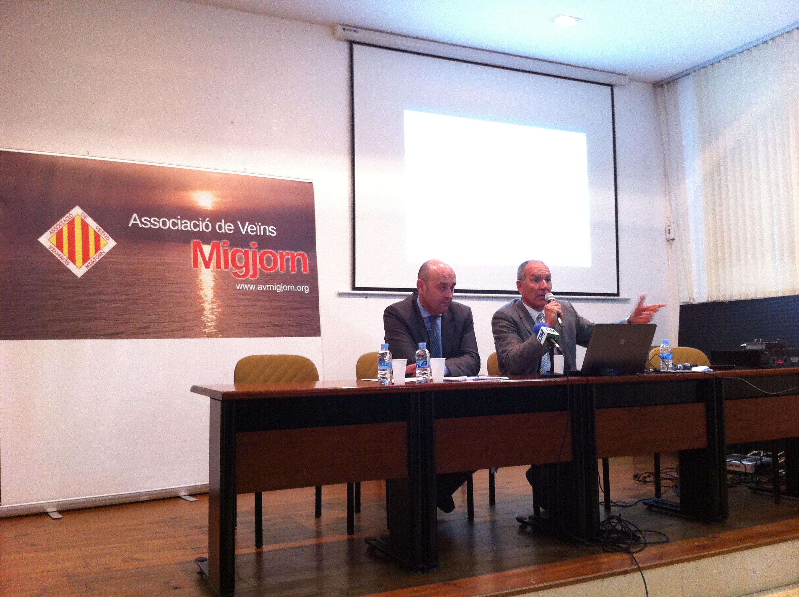 PROBLEMATICA FISCAL I LABORAL DE LES ASSOCIACIONS