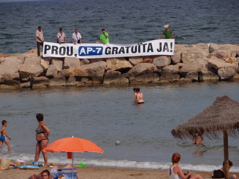 AP-7 GRATUÏTA A LA PLATJA DE VINARÒS.